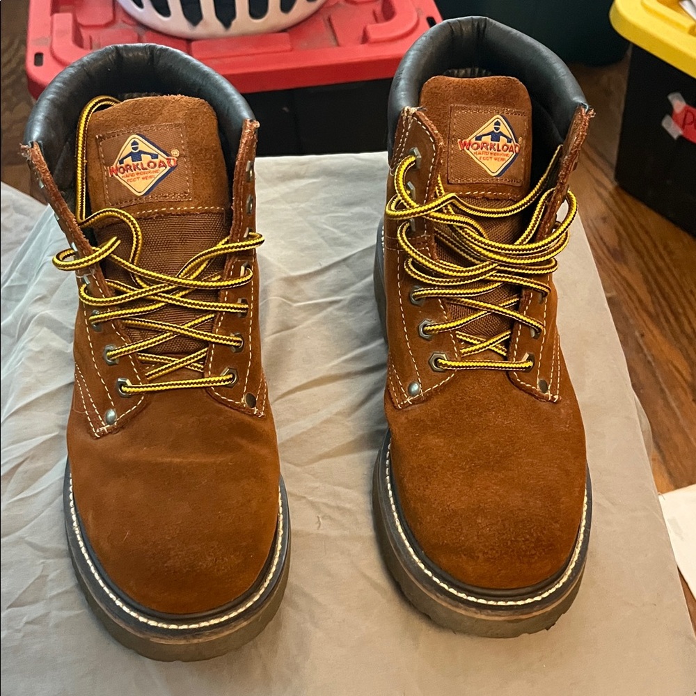 Workload steel toe boots